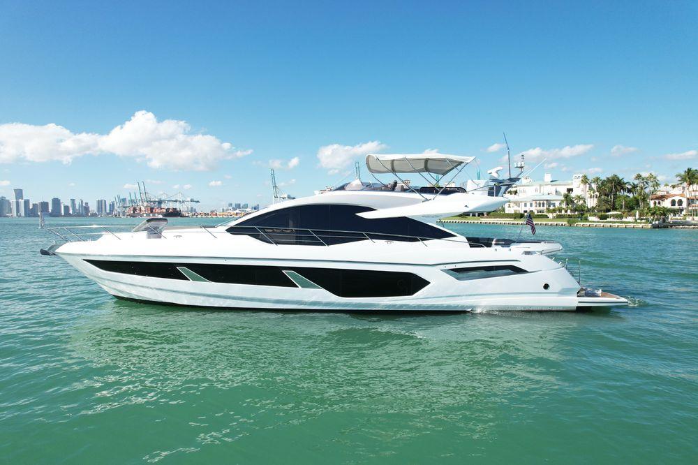 74' 2023 Sunseeker 74 Sport Yacht 