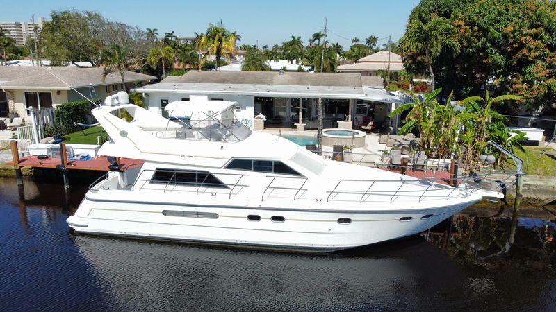 56' 1995 Neptunus 156 Sport Fly