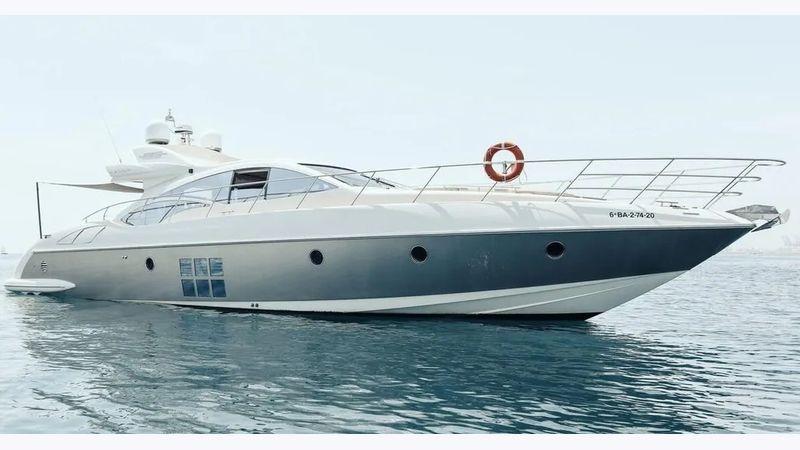 68' 2009 Azimut 68S